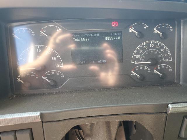 Фото 8 - VOLVO All Models