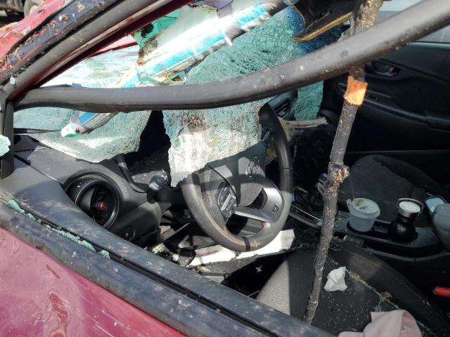 Фото 9 - HYUNDAI KONA