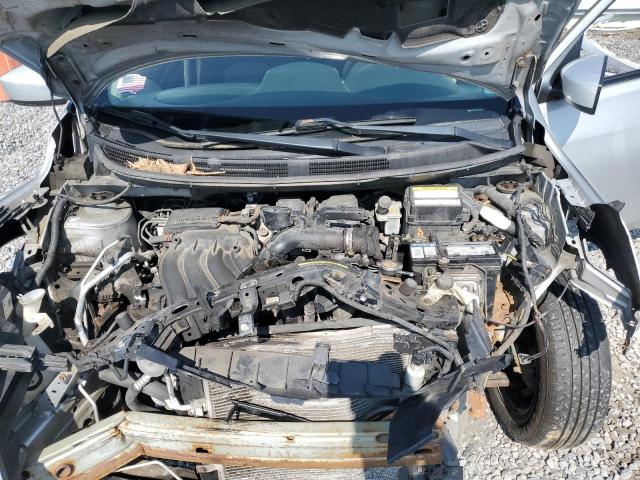 Фото 11 - NISSAN VERSA