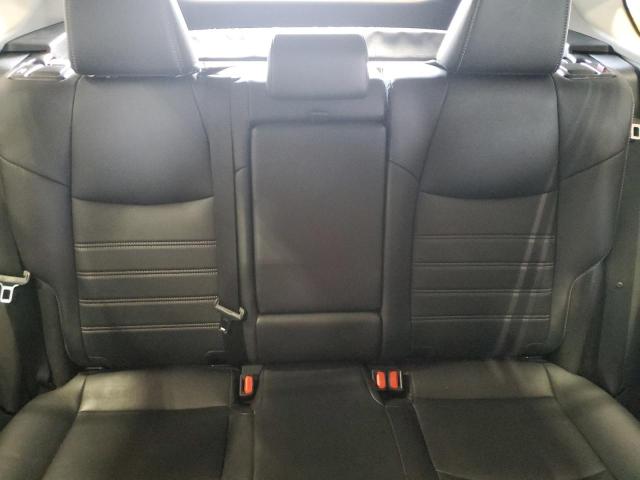 Фото 10 - TOYOTA RAV4