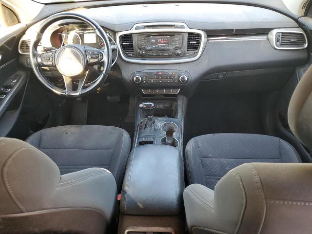 Фото 8 - KIA SORENTO