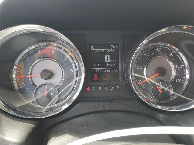 Фото 9 - CHRYSLER MINIVAN