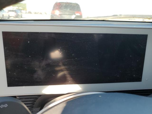 Фото 9 - HYUNDAI IONIQ