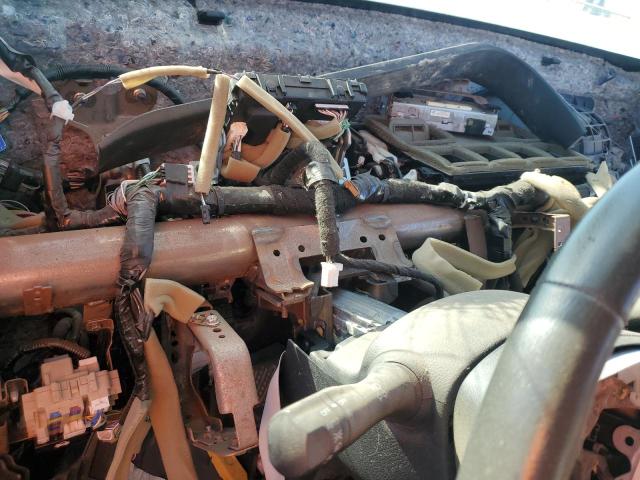 Фото 9 - NISSAN PATHFINDER