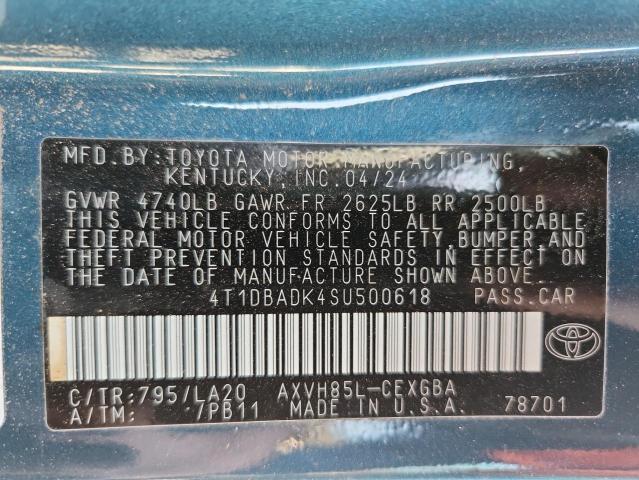 Фото 13 - TOYOTA CAMRY