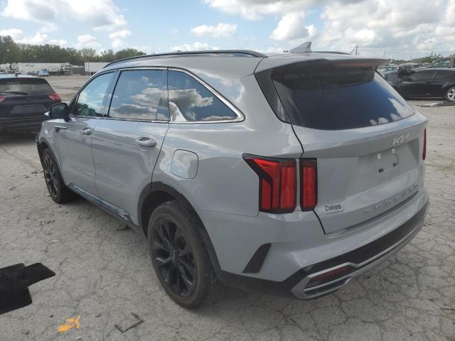 Фото 2 - KIA SORENTO