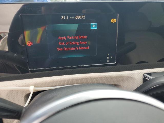 Фото 9 - MERCEDES-BENZ A-CLASS