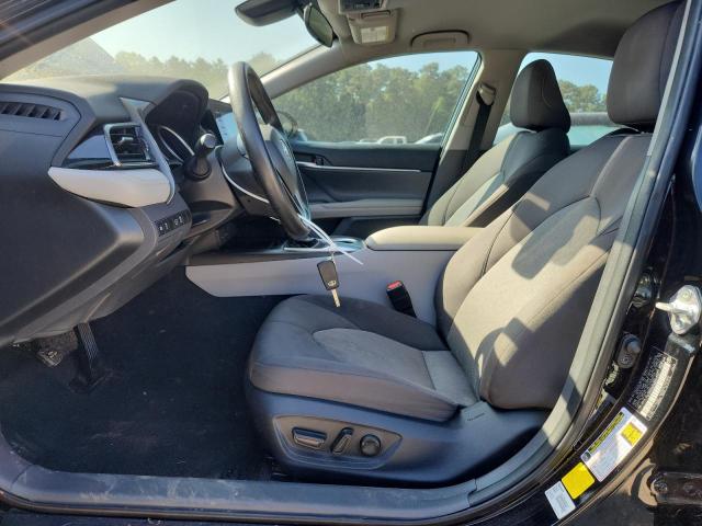 Фото 7 - TOYOTA CAMRY