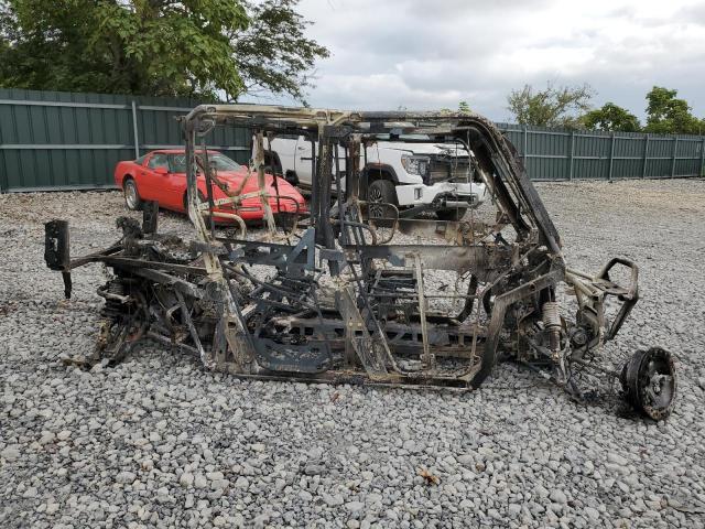 CAN-AM DEFENDER M 2021