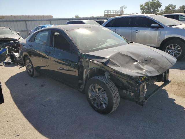 Фото 4 - HYUNDAI ELANTRA