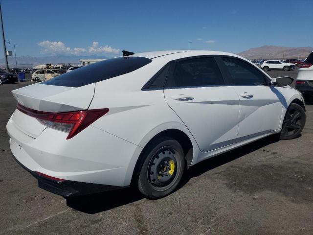 Фото 3 - HYUNDAI ELANTRA