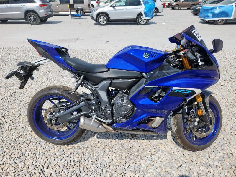 YAMAHA YZFR7 2025