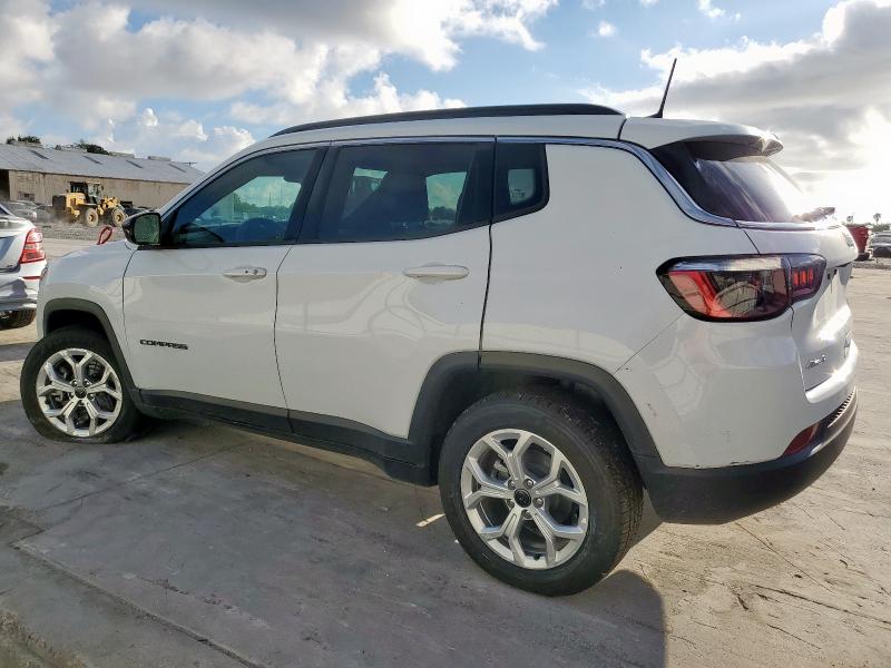 Фото 2 - JEEP COMPASS
