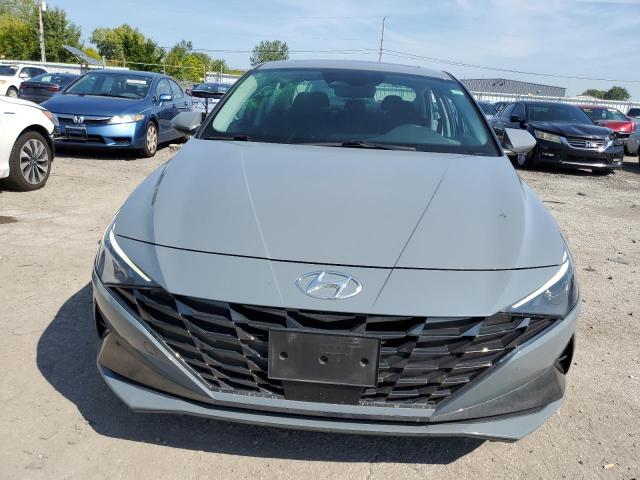 Фото 5 - HYUNDAI ELANTRA