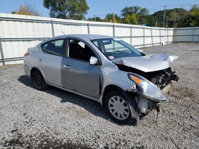 Фото 4 - NISSAN VERSA