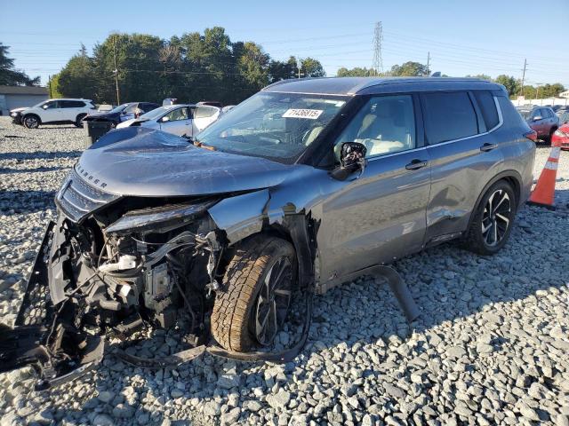 Фото 1 - MITSUBISHI OUTLANDER