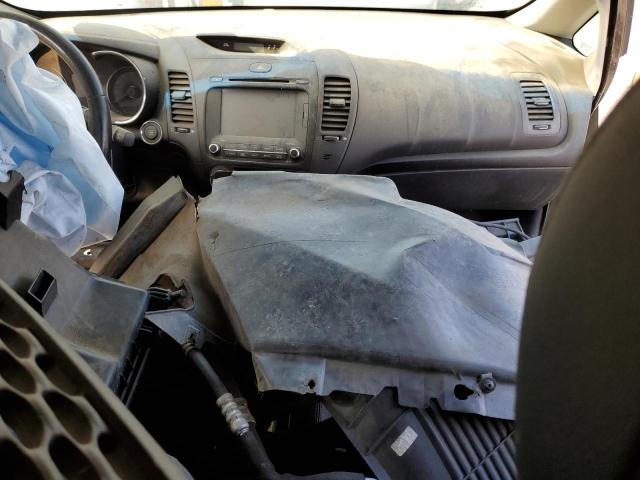 Фото 8 - KIA FORTE