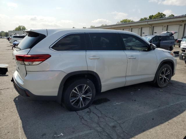 Фото 3 - TOYOTA HIGHLANDER