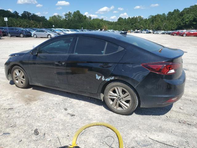 Фото 2 - HYUNDAI ELANTRA