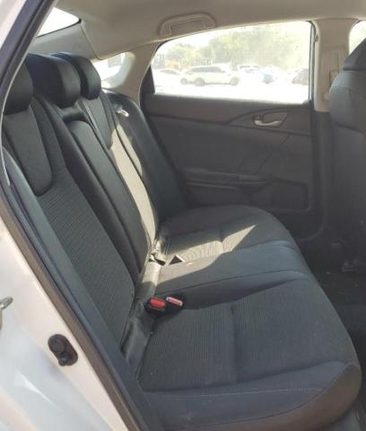 Фото 10 - HONDA INSIGHT