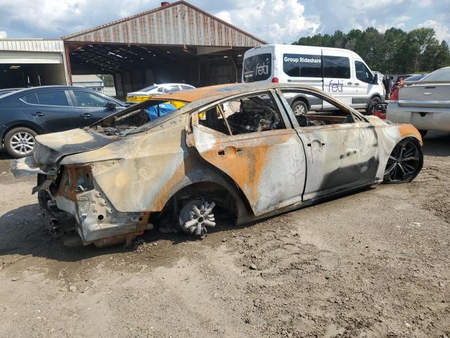 Фото 3 - NISSAN ALTIMA