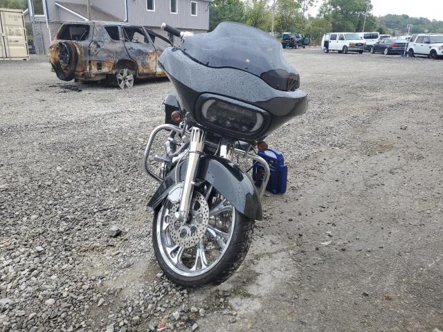 HARLEY-DAVIDSON FL 2005