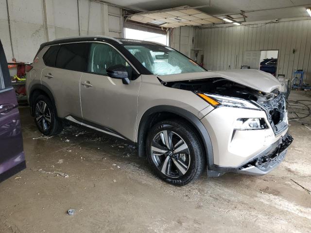 Фото 4 - NISSAN ROGUE