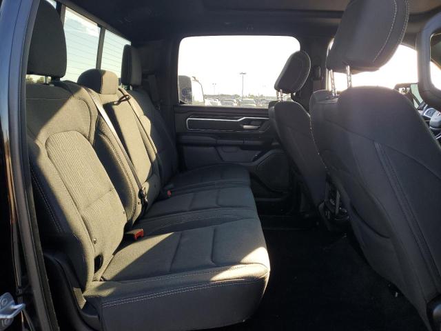 Фото 10 - RAM 1500