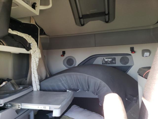 Фото 6 - VOLVO All Models