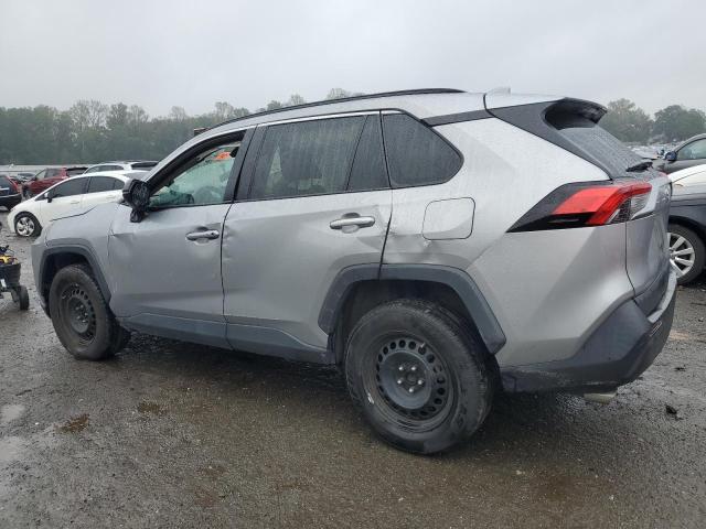Фото 2 - TOYOTA RAV4