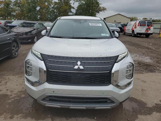 Фото 5 - MITSUBISHI OUTLANDER