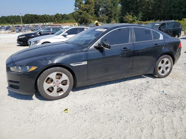 Фото 1 - JAGUAR XE