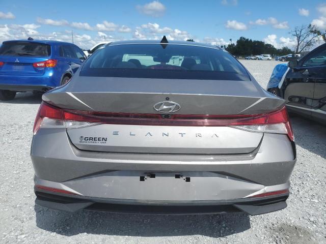 Фото 6 - HYUNDAI ELANTRA