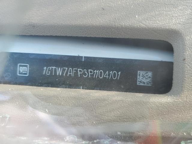 Фото 13 - GMC SAVANA