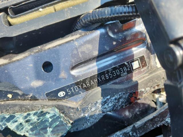 Фото 13 - TOYOTA HIGHLANDER