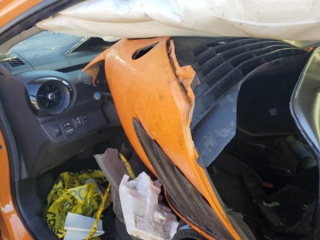 Фото 8 - TOYOTA PRIUS