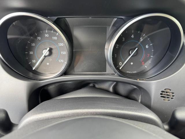 Фото 9 - JAGUAR F-PACE