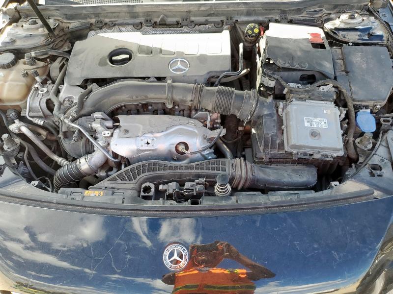 Фото 11 - MERCEDES-BENZ A-CLASS