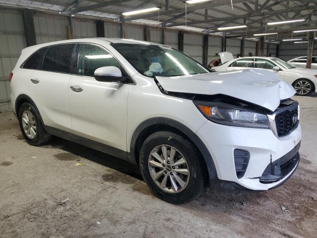Фото 4 - KIA SORENTO