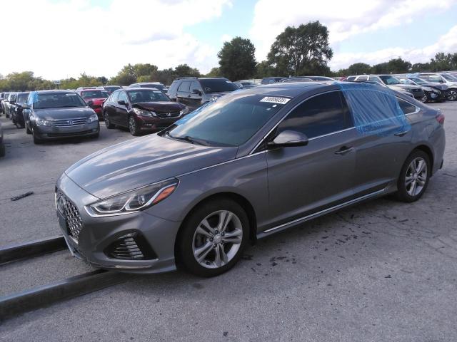 Фото 1 - HYUNDAI SONATA