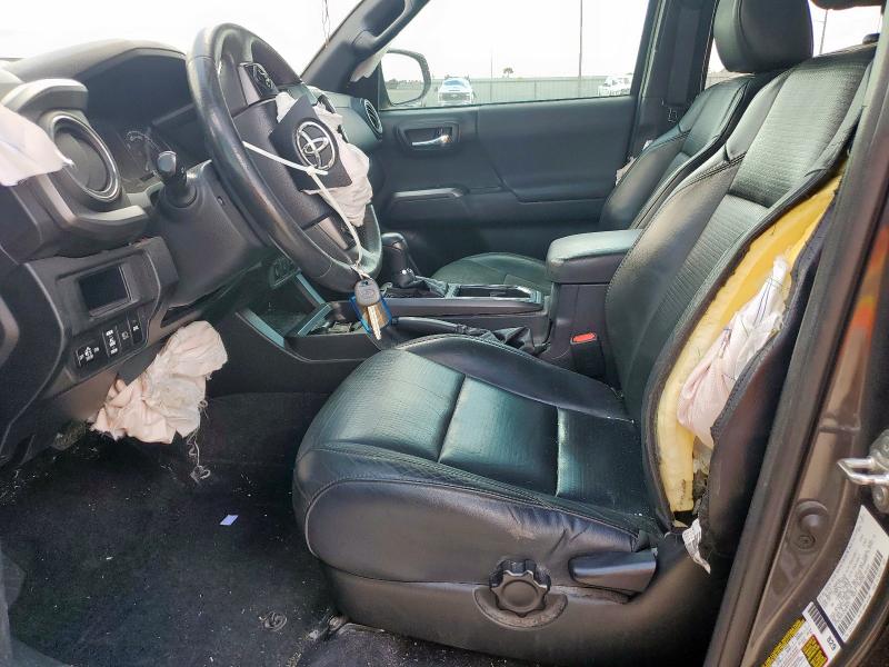 Фото 7 - TOYOTA TACOMA