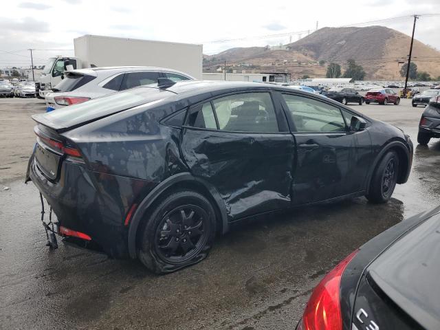 Фото 3 - TOYOTA PRIUS