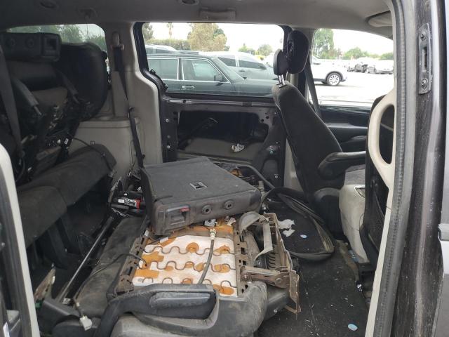 Фото 11 - DODGE CARAVAN