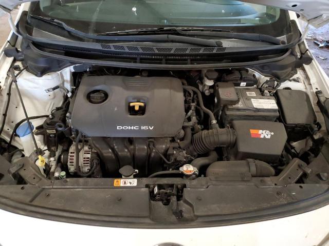 Фото 11 - KIA FORTE