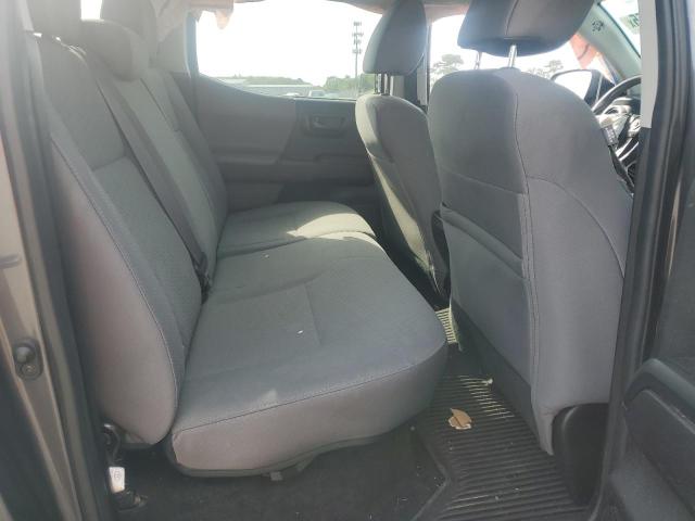 Фото 10 - TOYOTA TACOMA