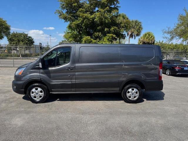 Фото 12 - FORD TRANSIT