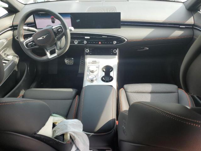 Фото 8 - GENESIS GV70 SPORT