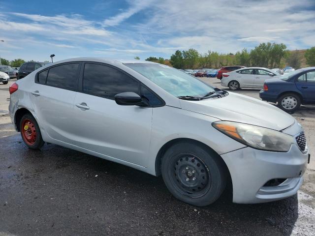 Фото 4 - KIA FORTE