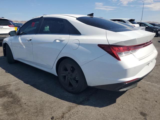 Фото 2 - HYUNDAI ELANTRA