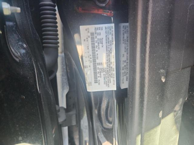 Фото 12 - FORD FOCUS